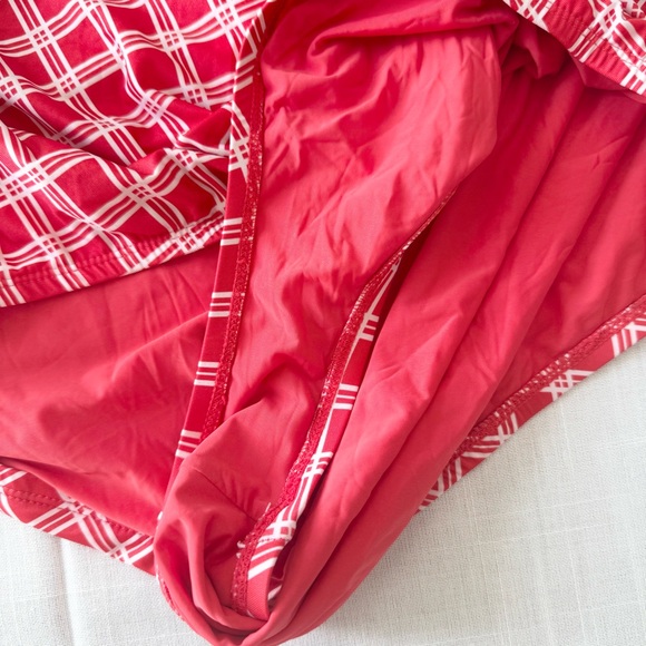 ModCloth Red and White Plaid One Piece Swimsuit Women’s Plus Size 3X - Picture 4 of 6